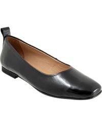 BUENO - Elizabeth Flat - Lyst