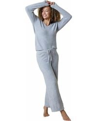 Softies - Solid Marshmallow V-Neck Lounge Set - Lyst