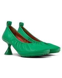 Camper - Right Nina Leather Pump - Lyst
