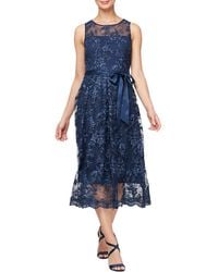 Alex Evenings - Floral Embroidered Sleeveless Cocktail Dress - Lyst