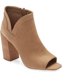 vince camuto cachinta