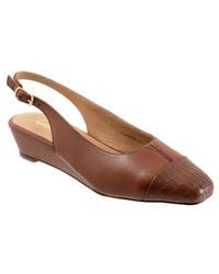 Trotters - Dea Slingback Cap Toe Wedge Pump - Lyst