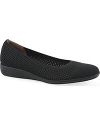 White Mountain - Florian Ballet Flat - Lyst