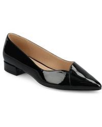 Journee Collection - Carmin Pointed Toe Flat - Lyst
