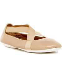 easy spirit dove ballet flat