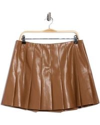 Alice + Olivia - Carter Pleated Faux Leather Miniskirt - Lyst