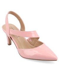 Journee Collection - Scarlett Pointed Toe Pump - Lyst