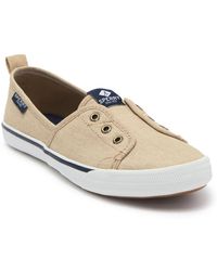 sperry wharf slip on