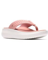Clarks - Cloudsteppers Solevana Post Sandal - Lyst