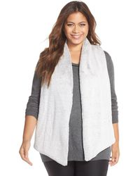Tart Collections - 'Kya' Faux Fur Vest - Lyst