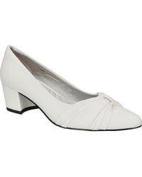 Easy Street - Millie Ruched Pump - Lyst