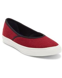 Fuchsia - Crossover Sneaker Flat - Lyst
