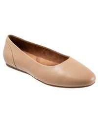 Softwalk - Shiraz Flat - Lyst