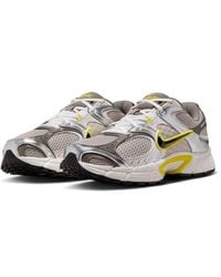 Nike - V5 Rnr Sneaker - Lyst