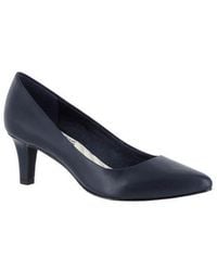 Easy Street - Patent Pointed-Toe Pumps - Lyst