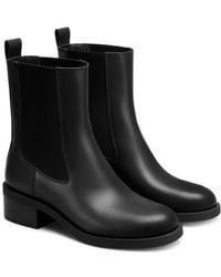 Stuart Weitzman - Sully Chelsea Boot - Lyst