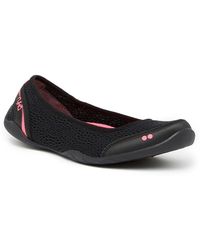 ryka sandra flat