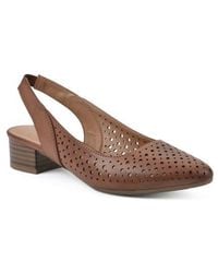 White Mountain - Boronic Slingback Pump - Lyst