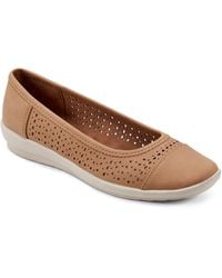 Easy Spirit - Luciana Perforated Flat - Lyst