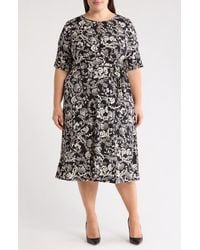 lace floral white dress White Nomad Lace Dress With Sculpted Peplum main image 1