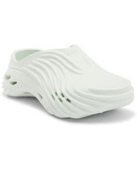 Crocs™ - Echo Wave Clog - Lyst