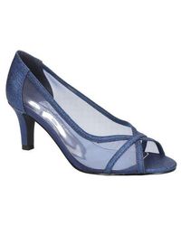 Easy Street - Picaboo Peep Toe Pump - Lyst
