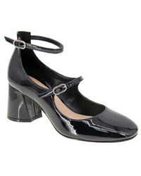 BCBGeneration - Maxana Flare Heel Pump - Lyst