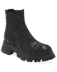 DKNY - Sasha Lug Chelsea Boot - Lyst
