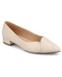 Journee Collection - Carmin Pointed Toe Flat - Lyst