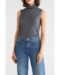 L'Agence - Ceci Sleeveless Turtleneck Shell - Lyst