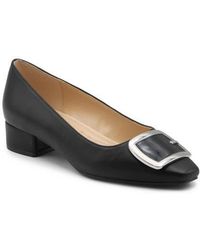 Adrienne Vittadini - Vic Pump - Lyst