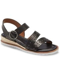 caslon miriam sandal