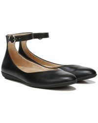 Women's Naturalizer, Valentina Flat | Peltz Shoes