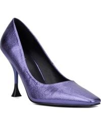 TORGEIS - Kamana Pointed Toe Pump - Lyst