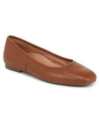 Vionic - Orinda Square Toe Flat - Lyst