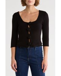 Vigoss - Rosette Scoop Neck Knit Top - Lyst