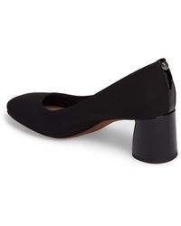 donald pliner camy pump
