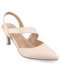 Journee Collection - Scarlett Pointed Toe Pump - Lyst