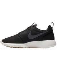 Nike Roshe Run Sneakers for Men - Up to 21% off at Lyst.com