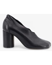 MM6 by Maison Margiela - Leather Pumps With Iconic Atomic Toe - Lyst