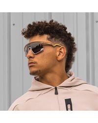Oakley - Bxtr Patrick Mahomes Ii Collection Sunglasses - Color: Matte Terrain Tan - Lyst