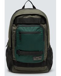 Oakley Multifunctional Smart Backpack - Grün