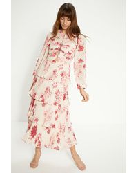 Oasis - Ruched Pleated Tiered Floral Midi Dress - Lyst