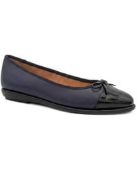 Pavers - Bow Detailed Faux Suede Flat Ballet Pumps - Lyst