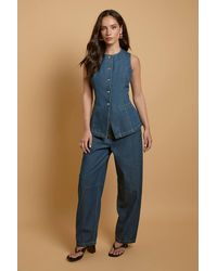 Oasis - Scallop Pocket Barrel Leg Jean - Lyst