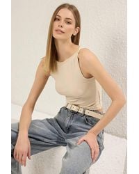 WOVCOR - Sleeveless Slash Neck Slim Fit Cropped Stretch Top - Lyst