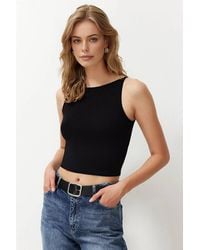 WOVCOR - Sleeveless Slash Neck Slim Fit Cropped Stretch Top - Lyst