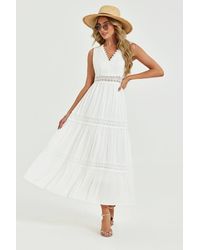 FS Collection - Lace Trim V-Neck Tiered Sleeveless Midi Dress - Lyst