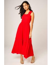 FS Collection - Shirred Bodice Tiered Midi Dress With Lace Trim - Lyst