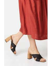 Oasis - Grace Scalloped Cross Strap Cork Covered Block Heeled Mule Sandals - Lyst